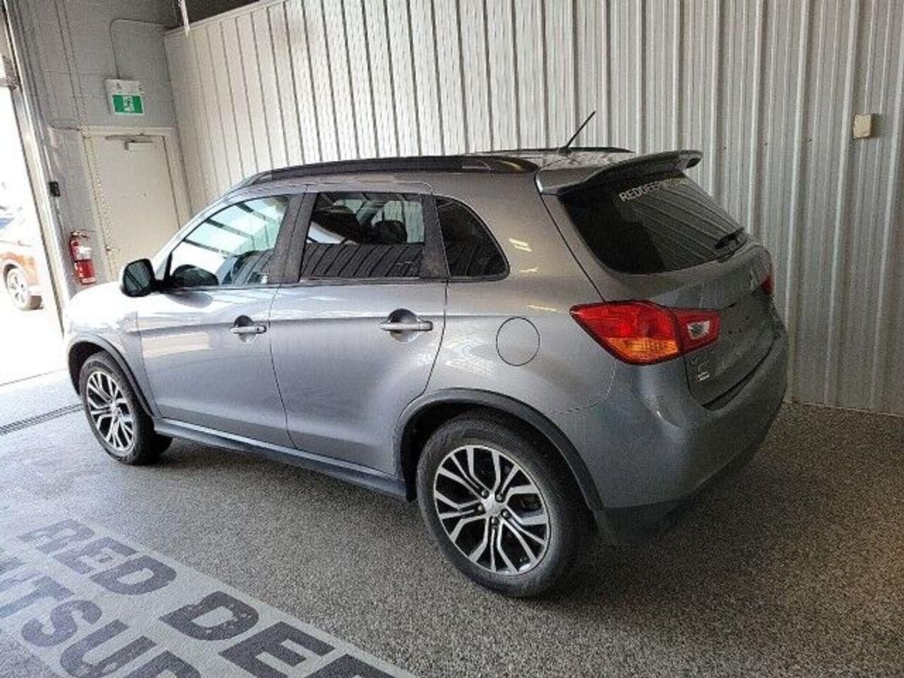 2016 Mitsubishi RVR GT-2
