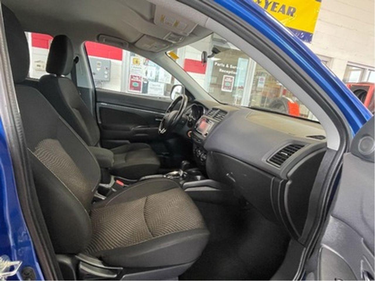 2016 Mitsubishi RVR SE 4WD-4