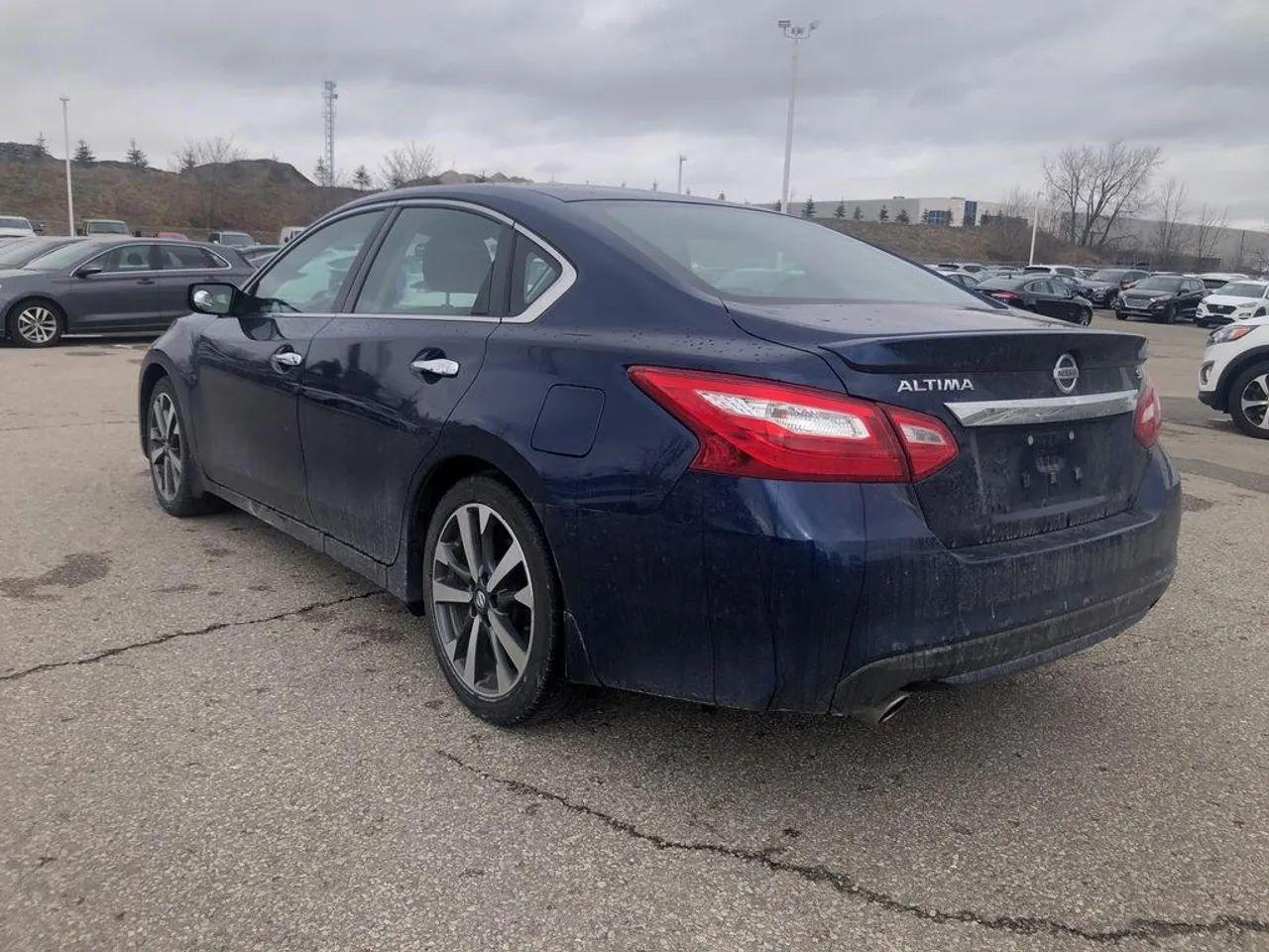 2016 Nissan Altima 2.5-3