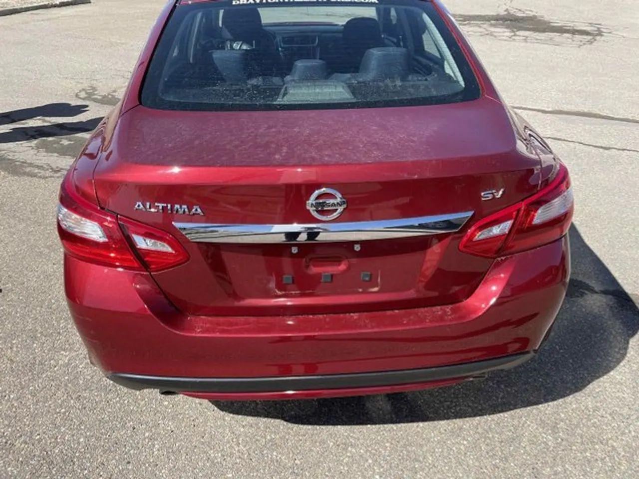 2016 Nissan Altima 2.5-3