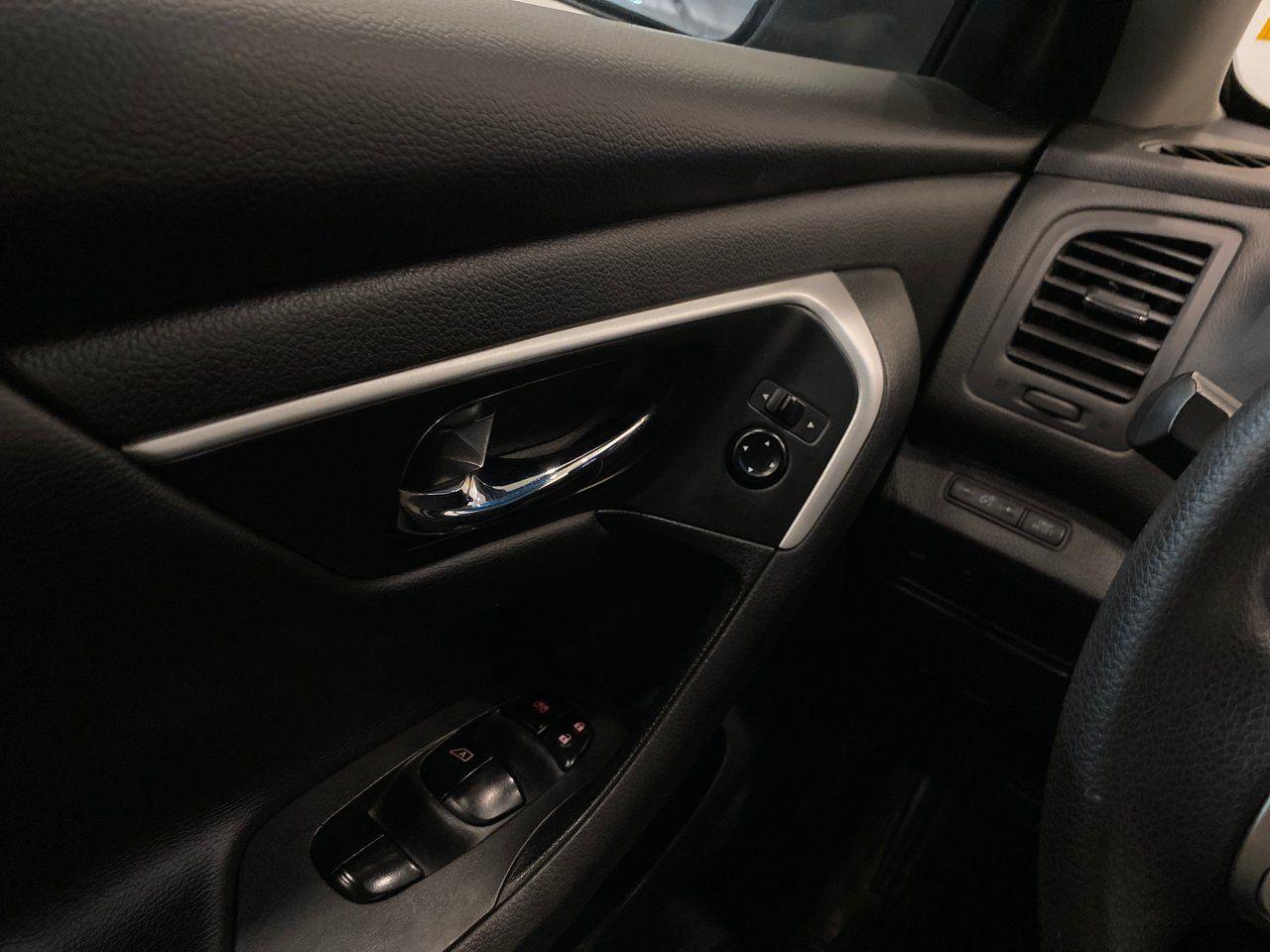 2016 Nissan Altima 2.5-3