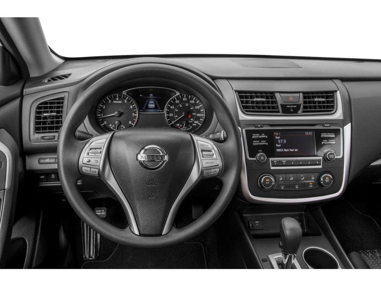 2016 Nissan Altima 2.5-3