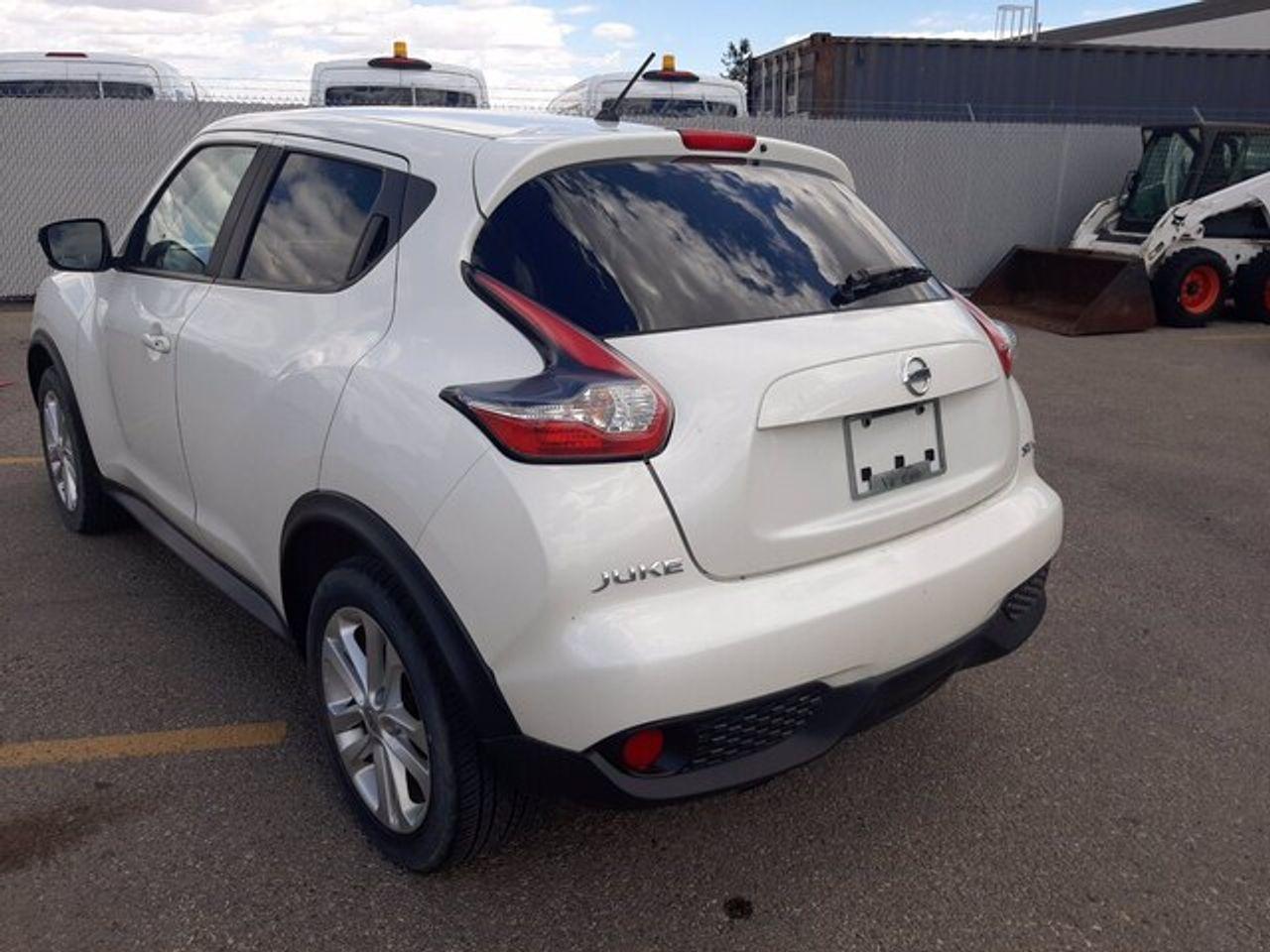 2016 Nissan Juke S-2