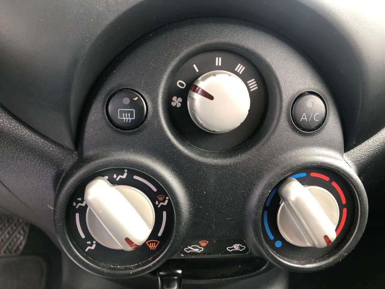 2016 Nissan Micra Base-3