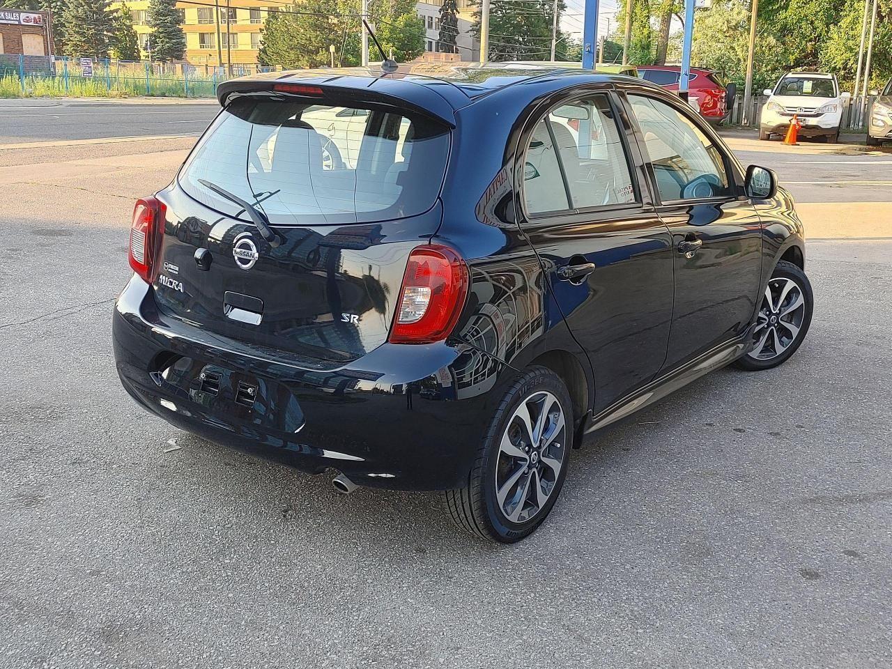 2016 Nissan Micra Base-4