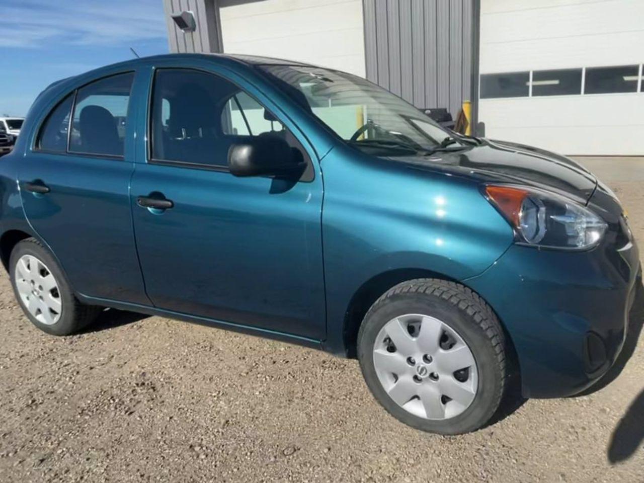 2016 Nissan Micra Base-1