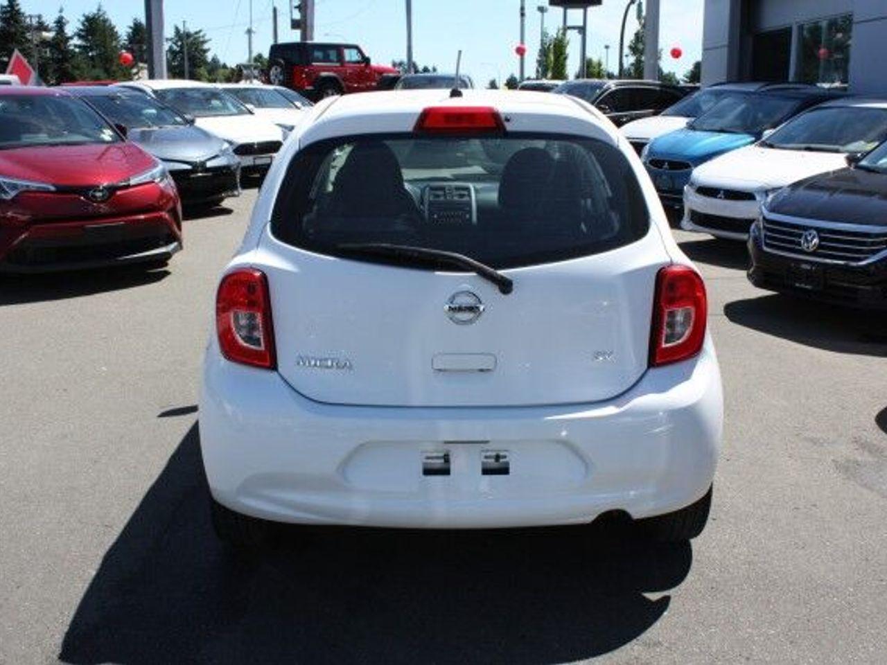 2016 Nissan Micra Base-2