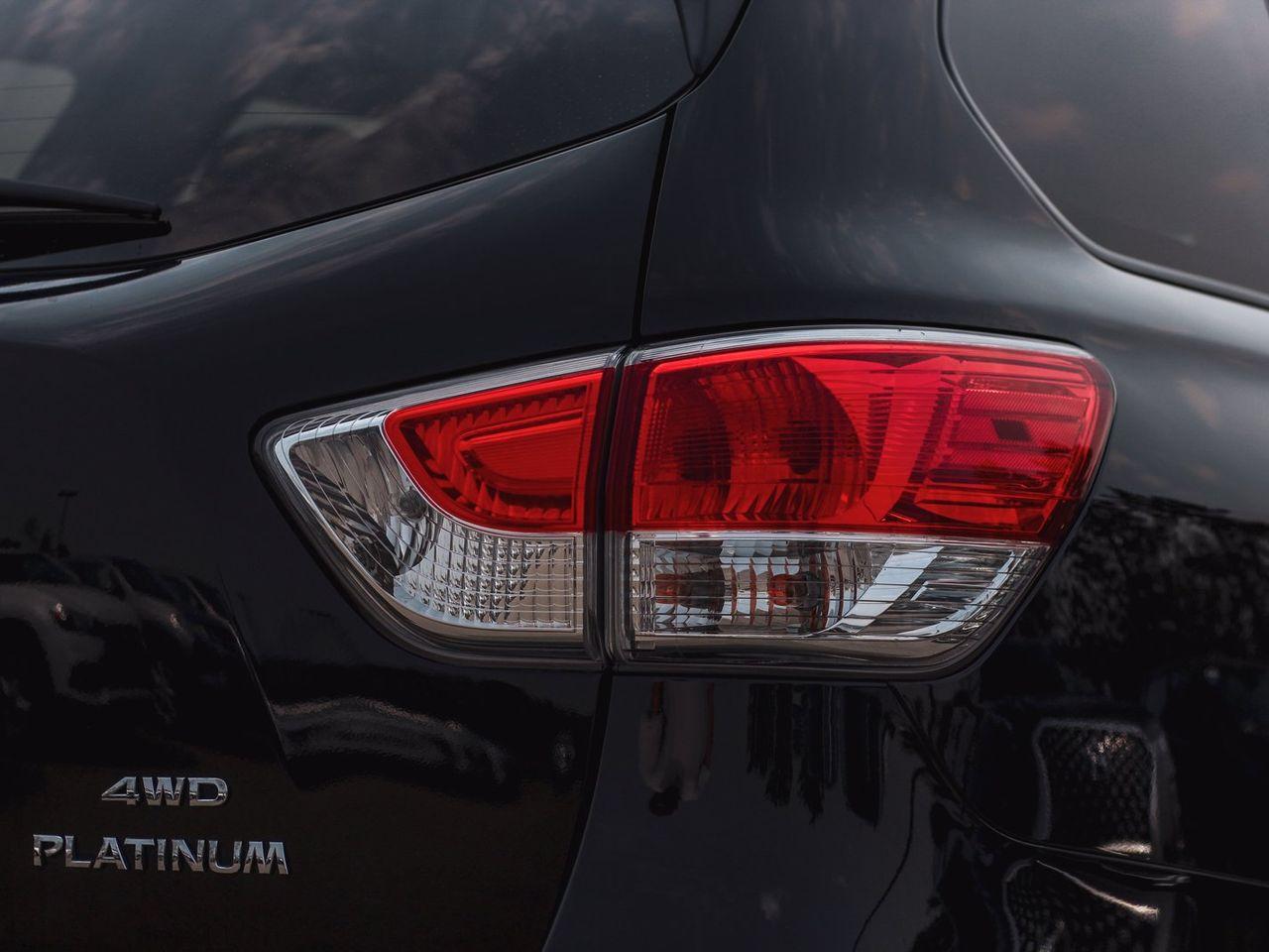 2016 Nissan Pathfinder S-3