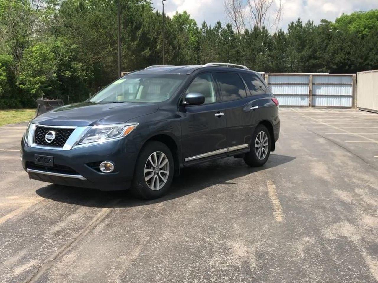 2016 Nissan Pathfinder S-3