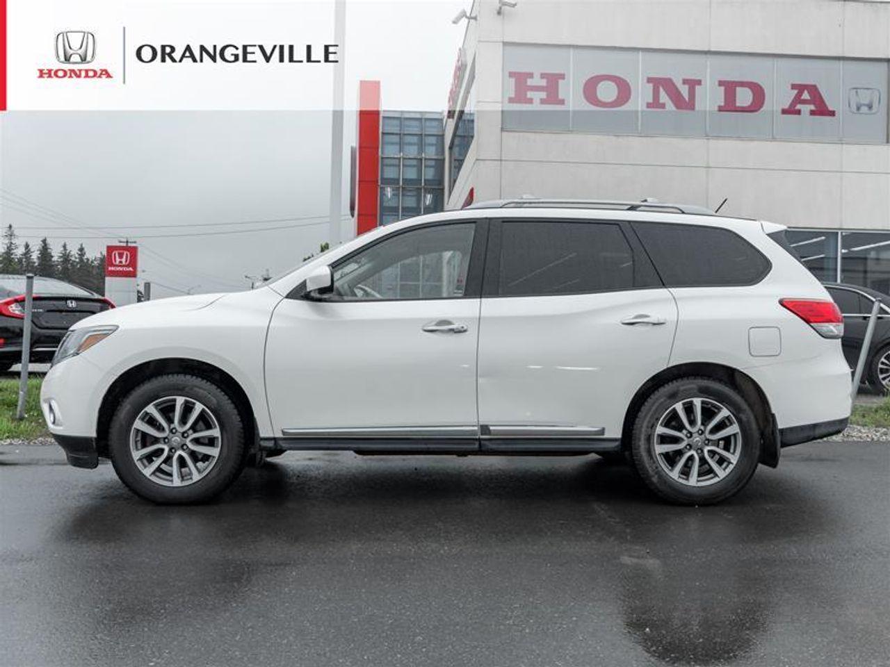 2016 Nissan Pathfinder S-2
