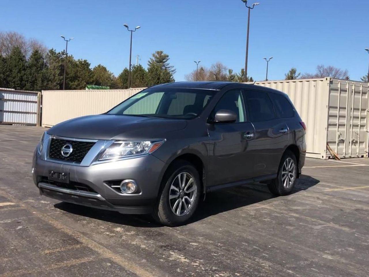 2016 Nissan Pathfinder S-3