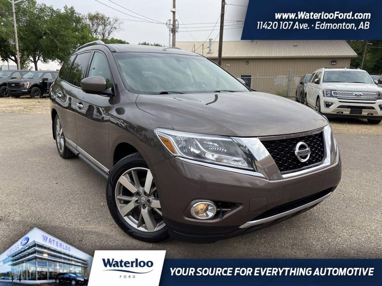 2016 Nissan Pathfinder S-0