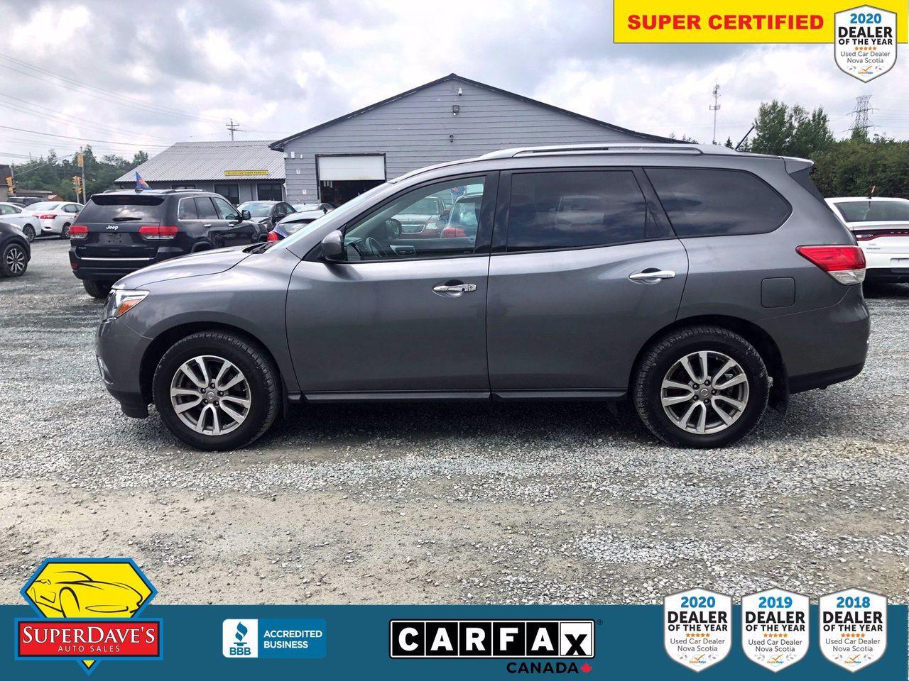 2016 Nissan Pathfinder S-2