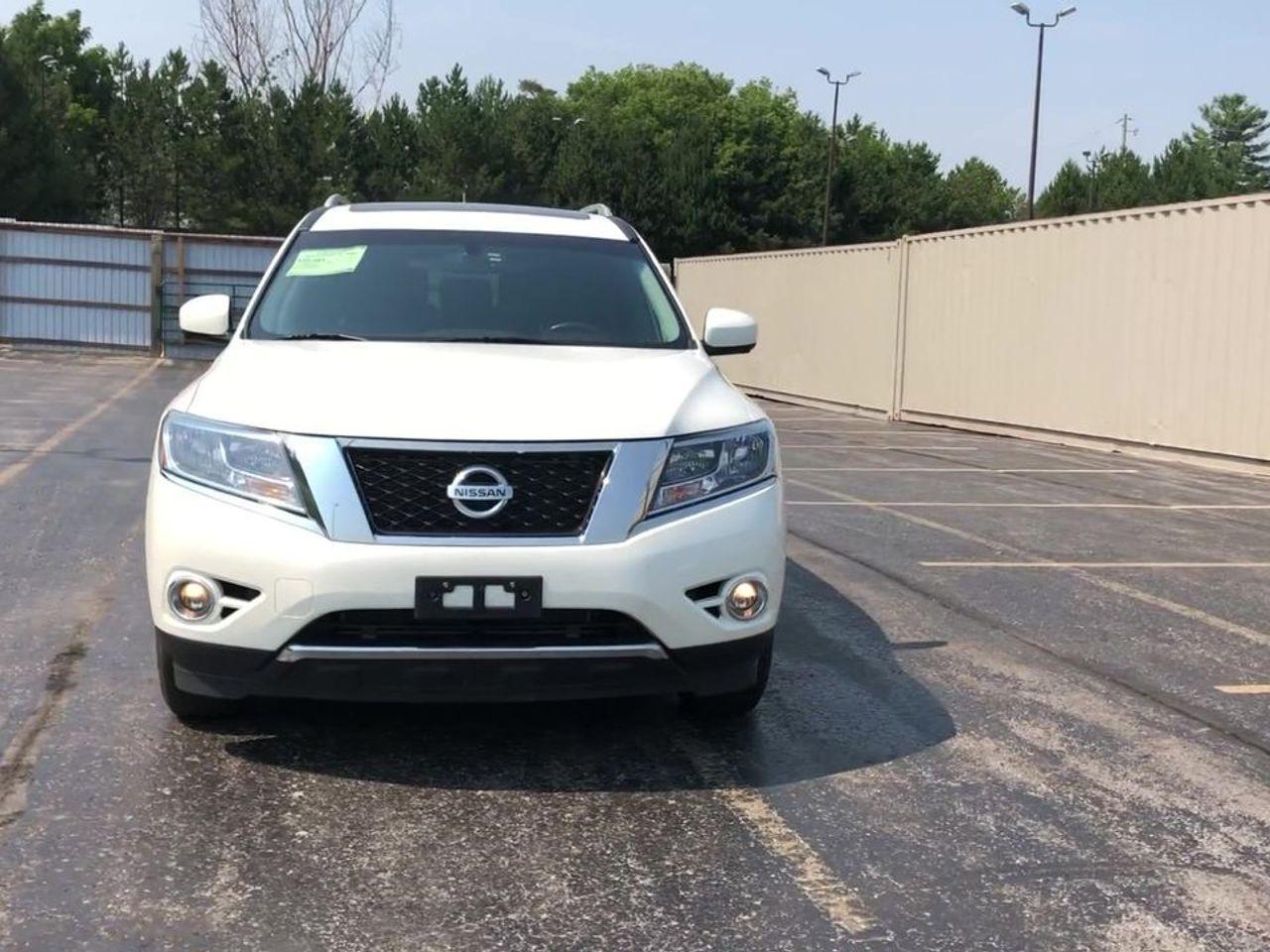 2016 Nissan Pathfinder S-2