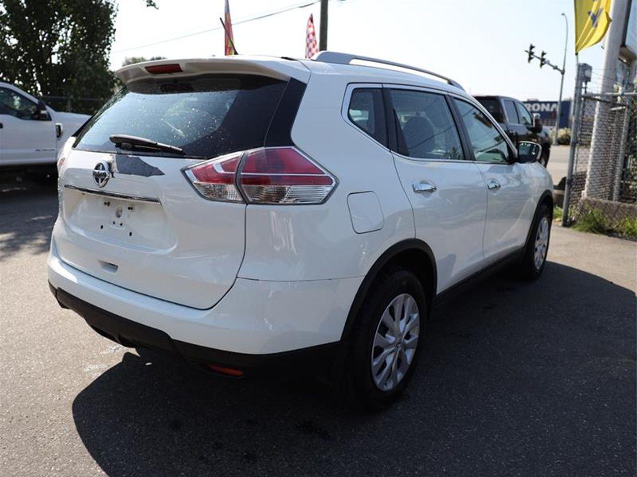 2016 Nissan Rogue SL-4