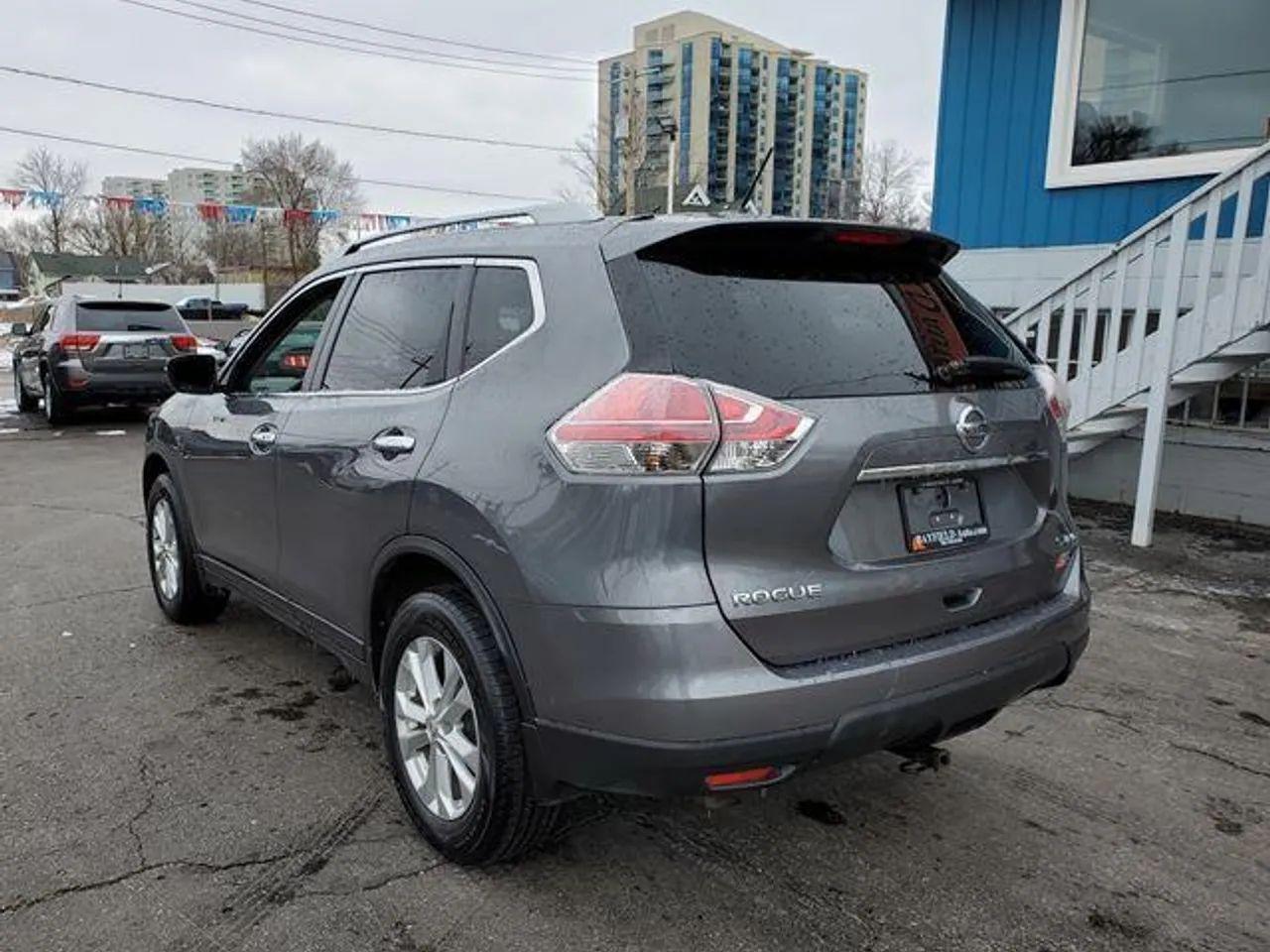2016 Nissan Rogue SV-3