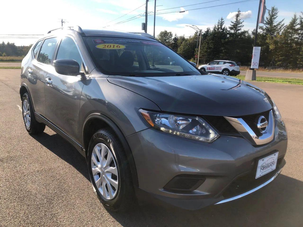 2016 Nissan Rogue SV-0