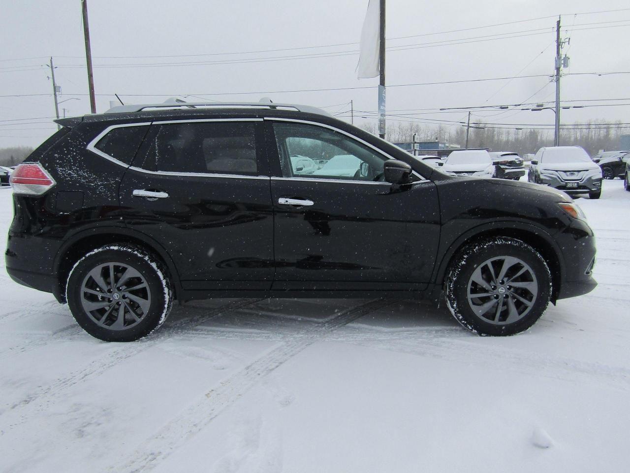 2016 Nissan Rogue SV-3