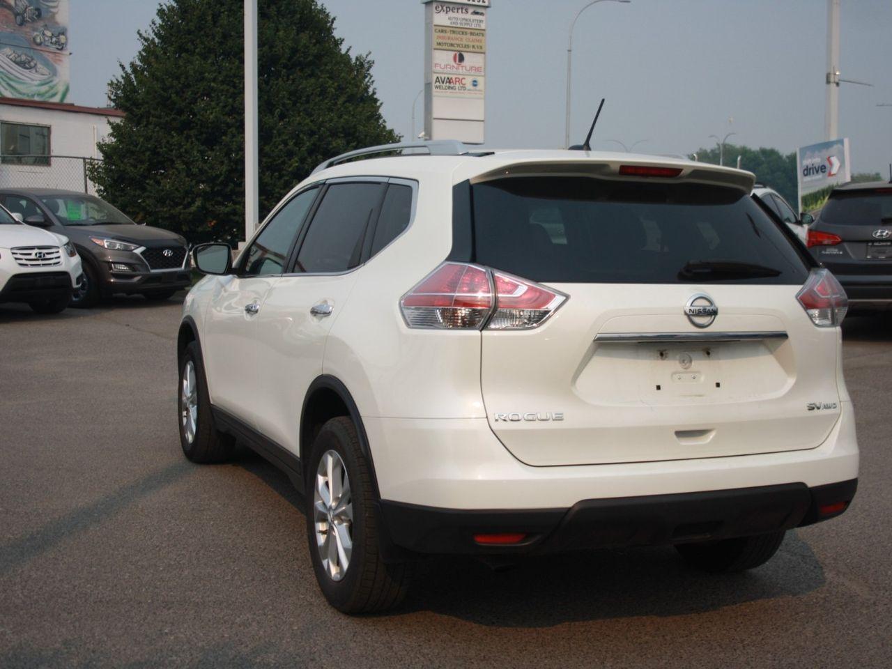 2016 Nissan Rogue SV-2