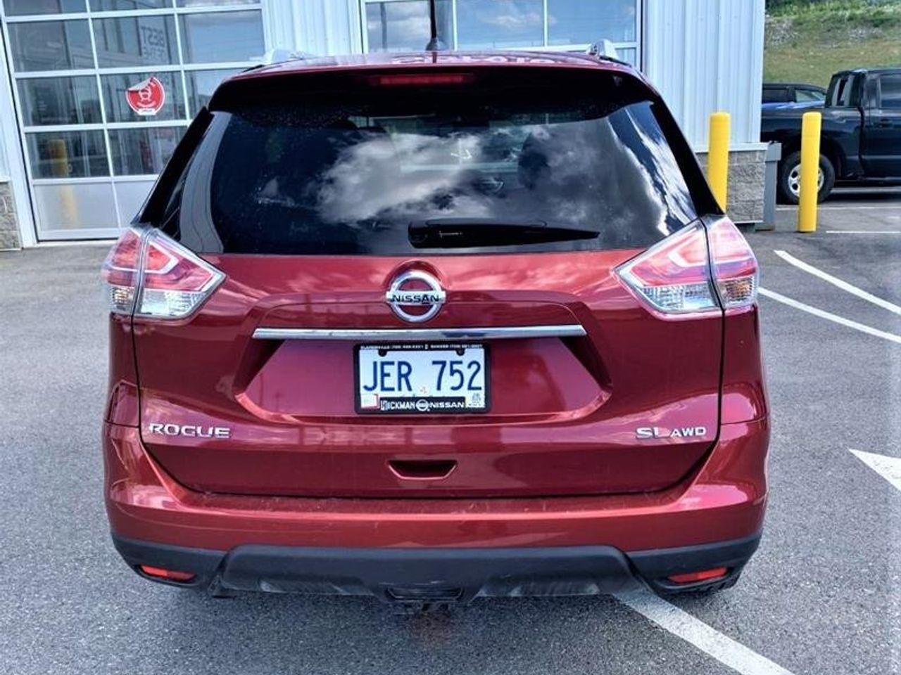 2016 Nissan Rogue SV-2