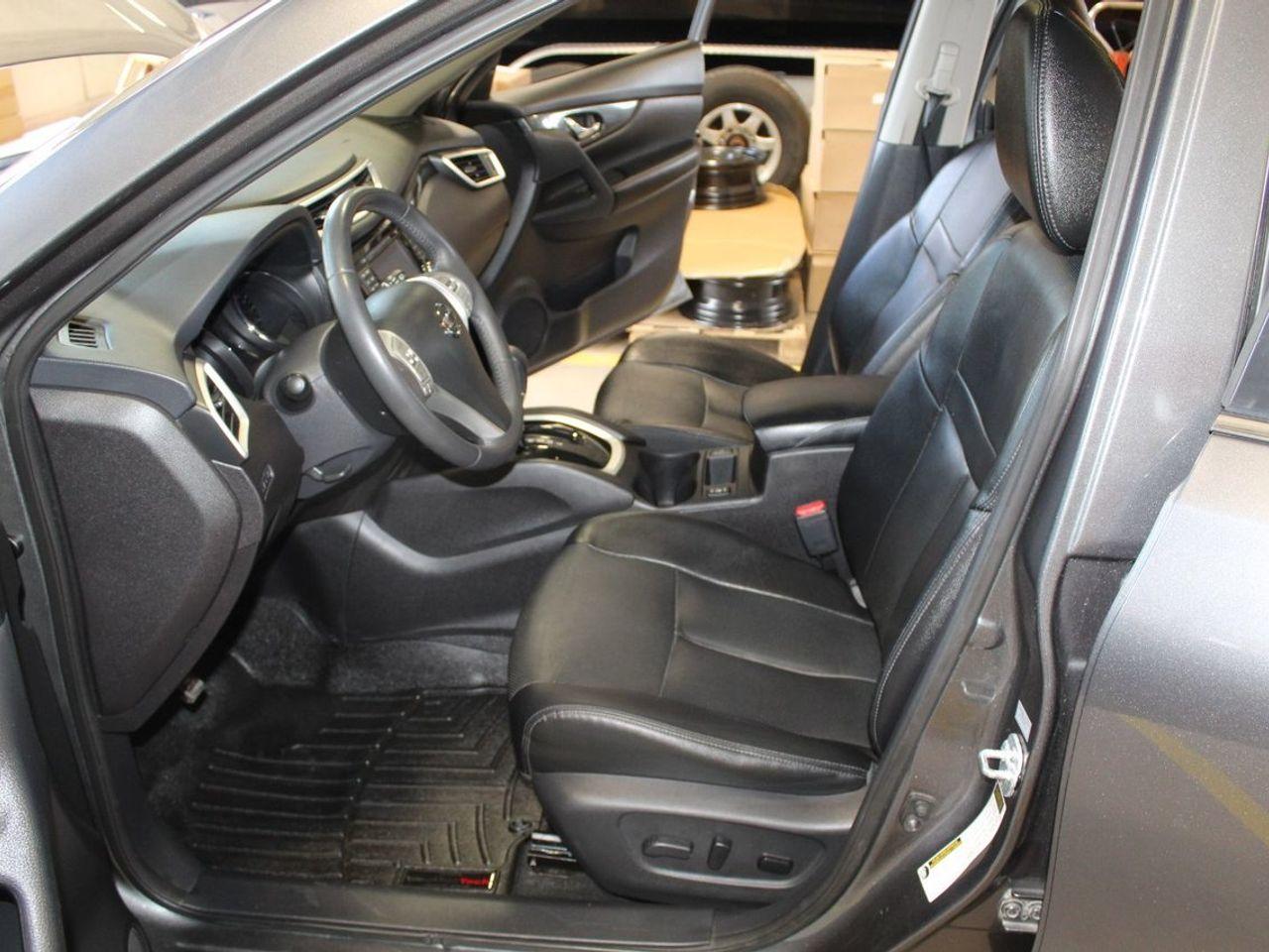 2016 Nissan Rogue SV-3