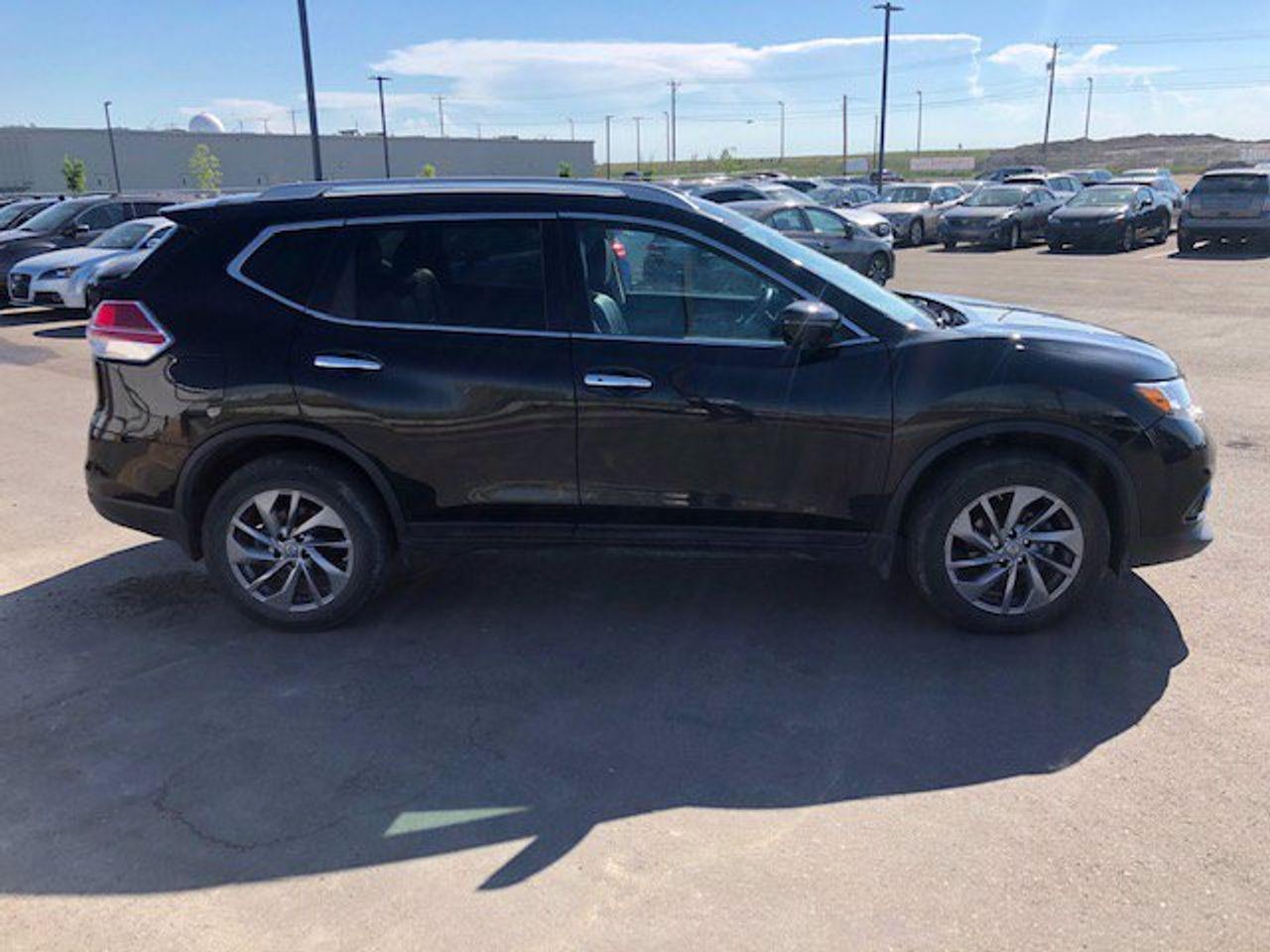 2016 Nissan Rogue SV-3