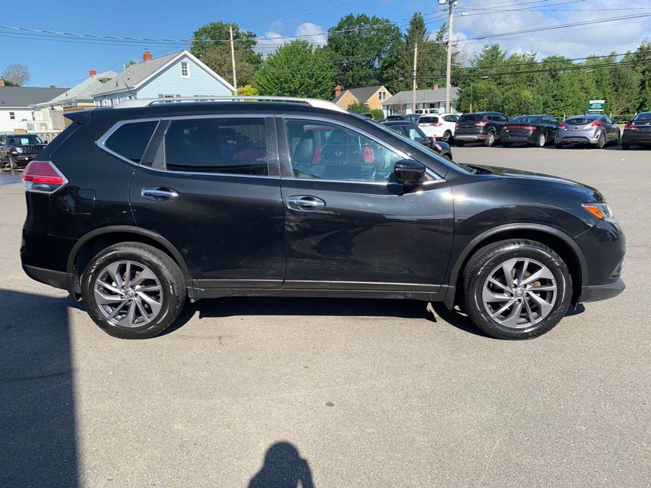 2016 Nissan Rogue SV-3