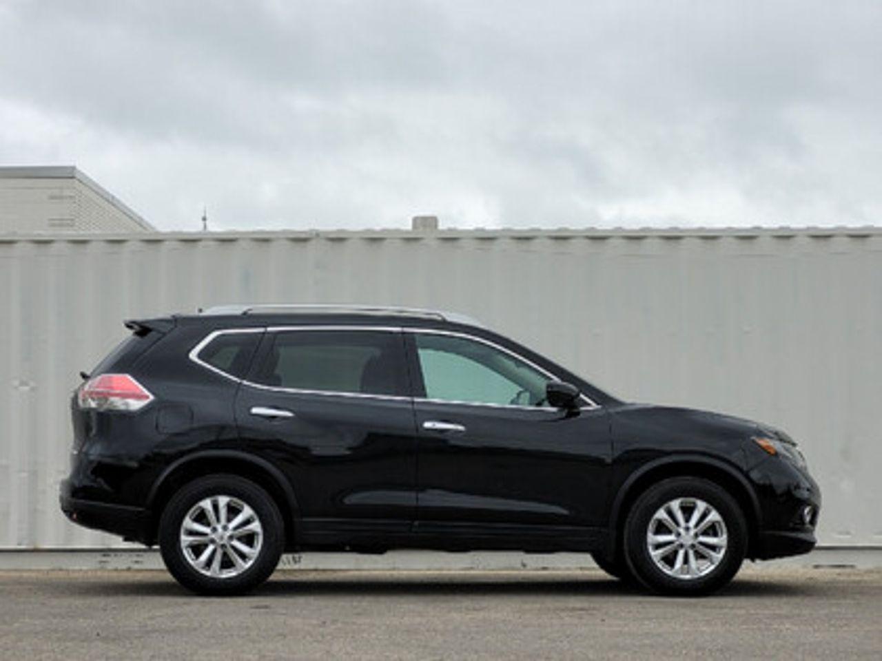 2016 Nissan Rogue SV-3
