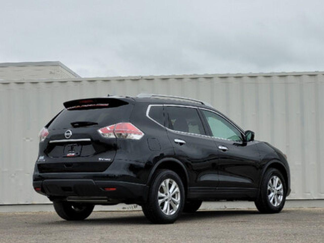 2016 Nissan Rogue SV-4