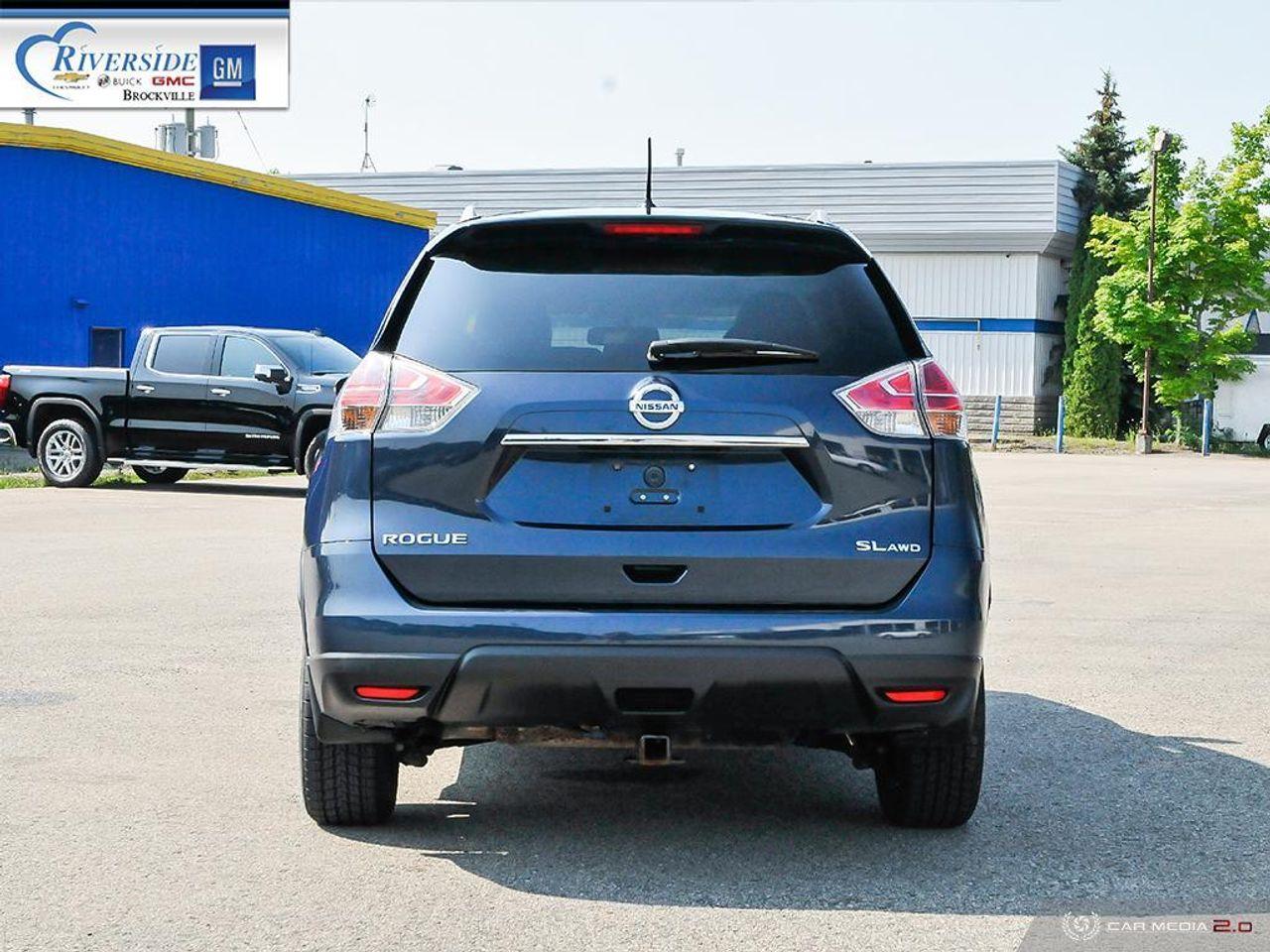 2016 Nissan Rogue SV-4