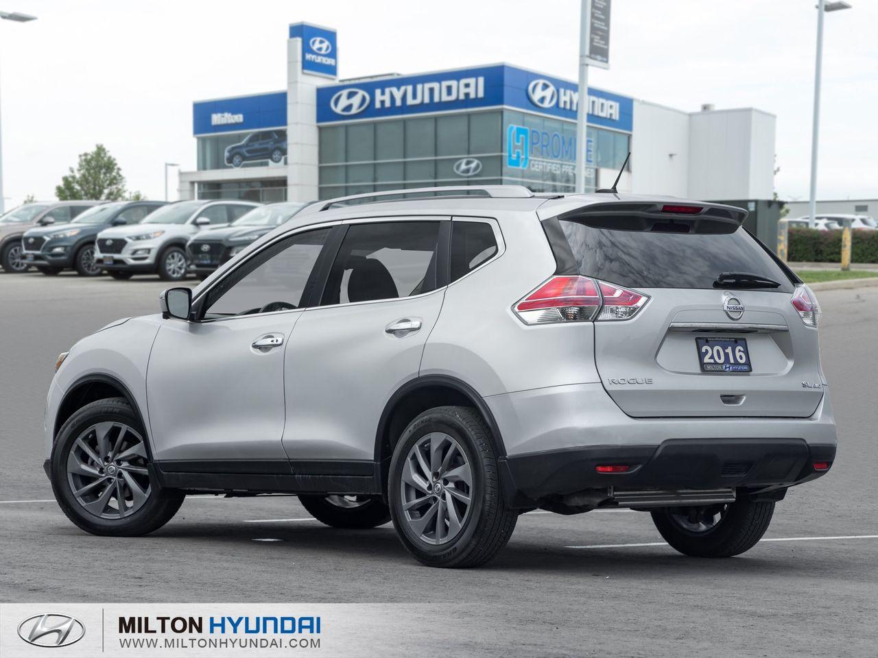 2016 Nissan Rogue SV-4