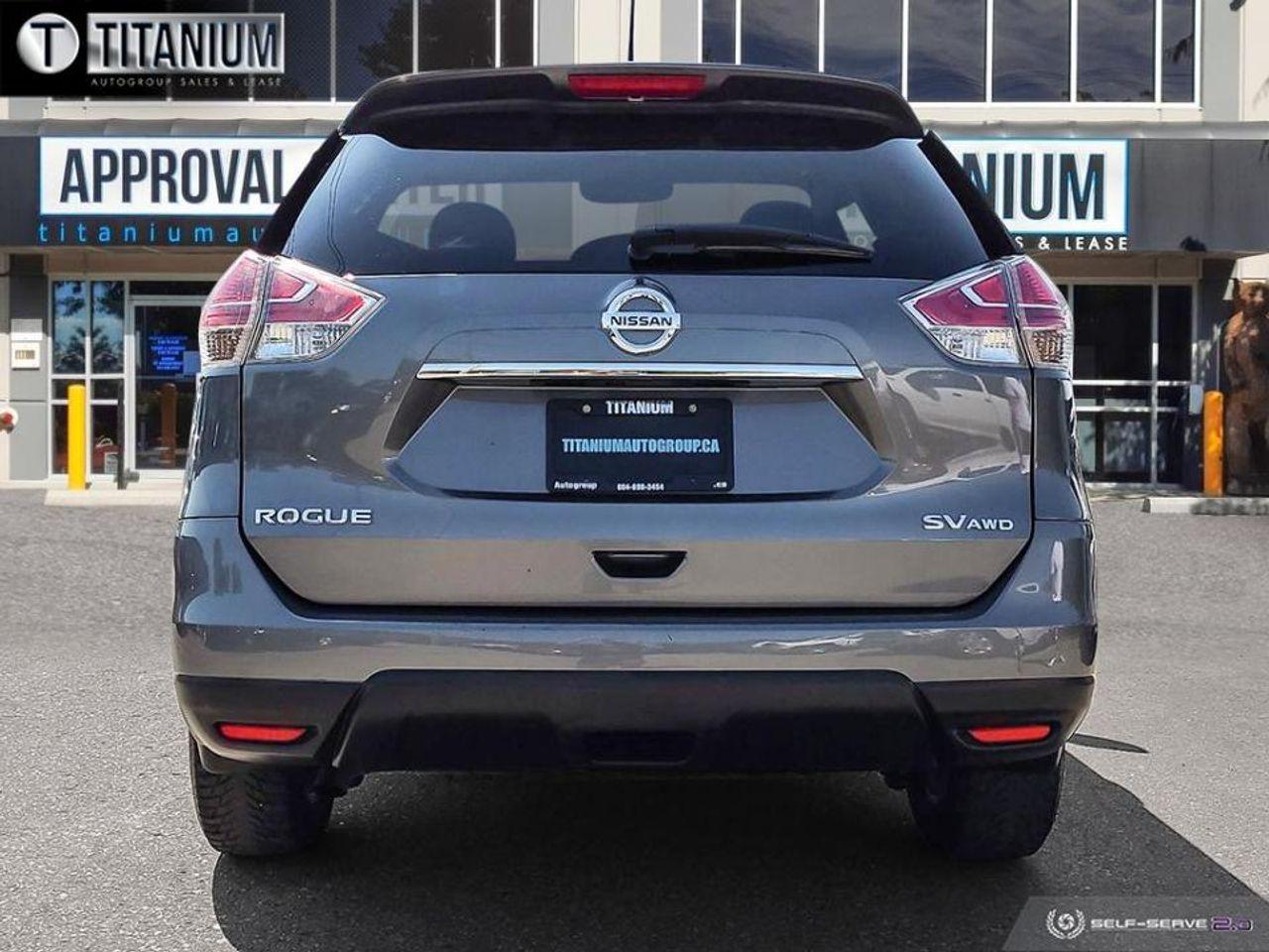 2016 Nissan Rogue SV-4