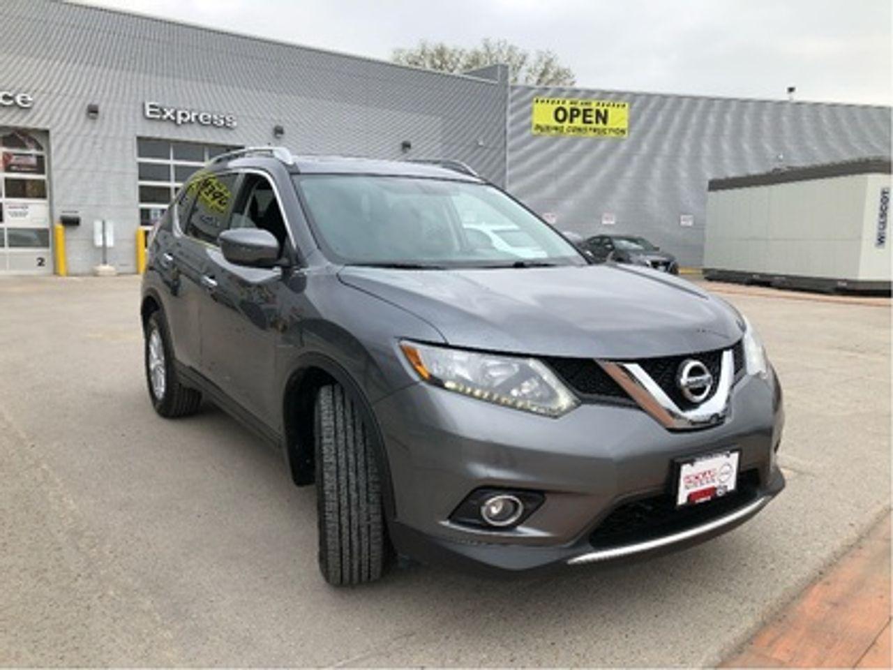 2016 Nissan Rogue SV-4