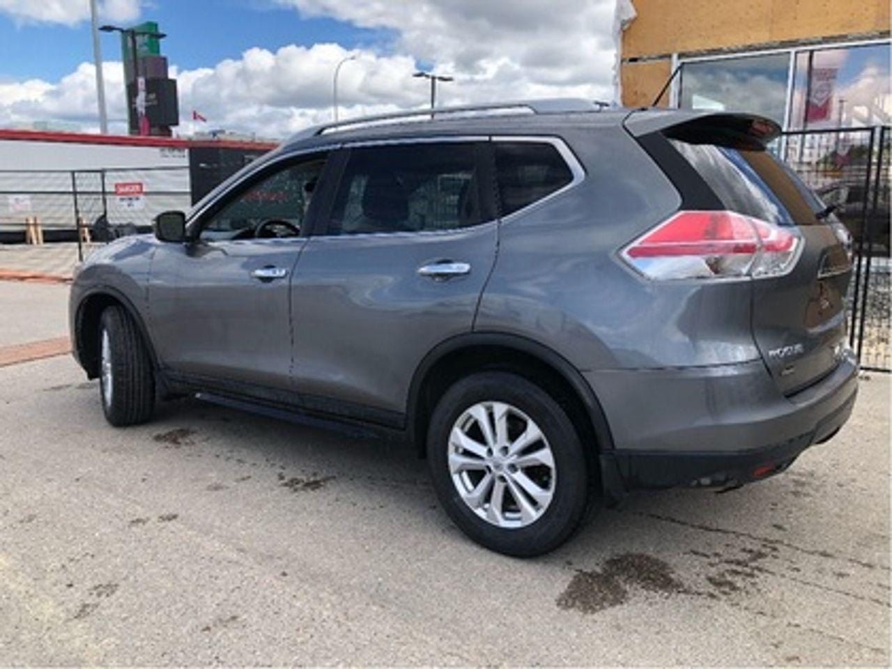 2016 Nissan Rogue SV-2