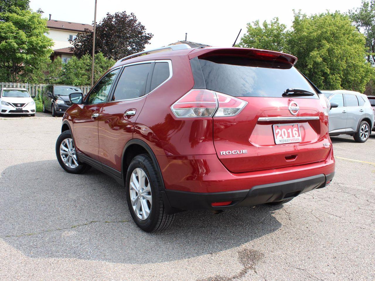 2016 Nissan Rogue SV-4