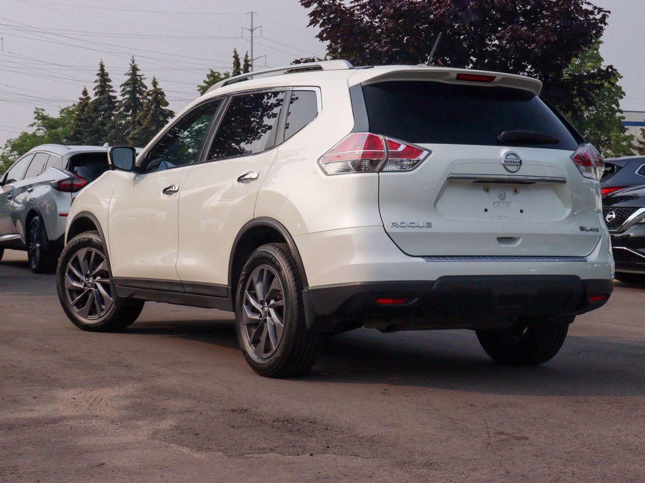2016 Nissan Rogue SV-4