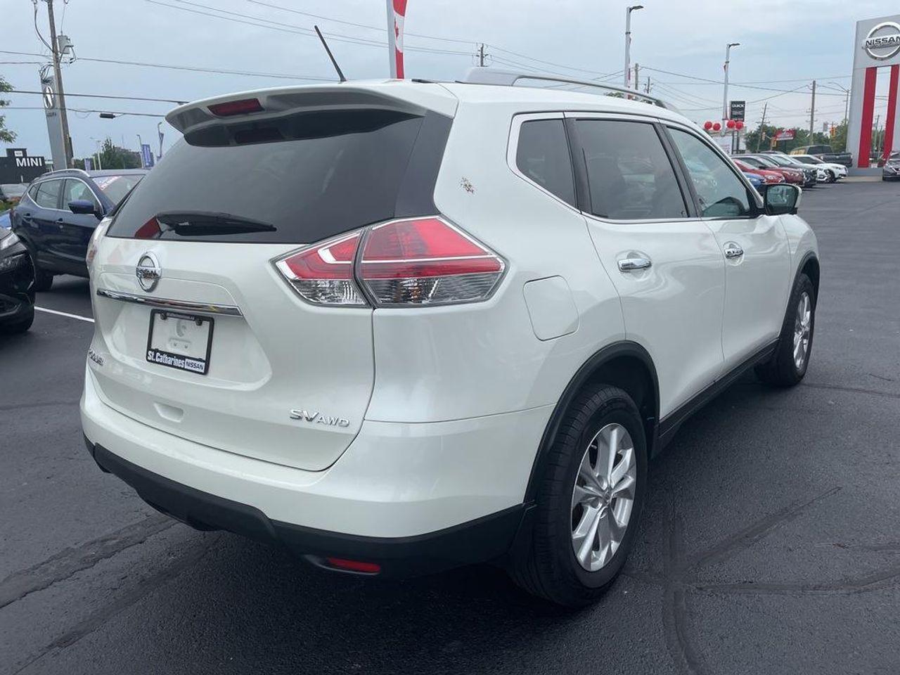 2016 Nissan Rogue SV-4