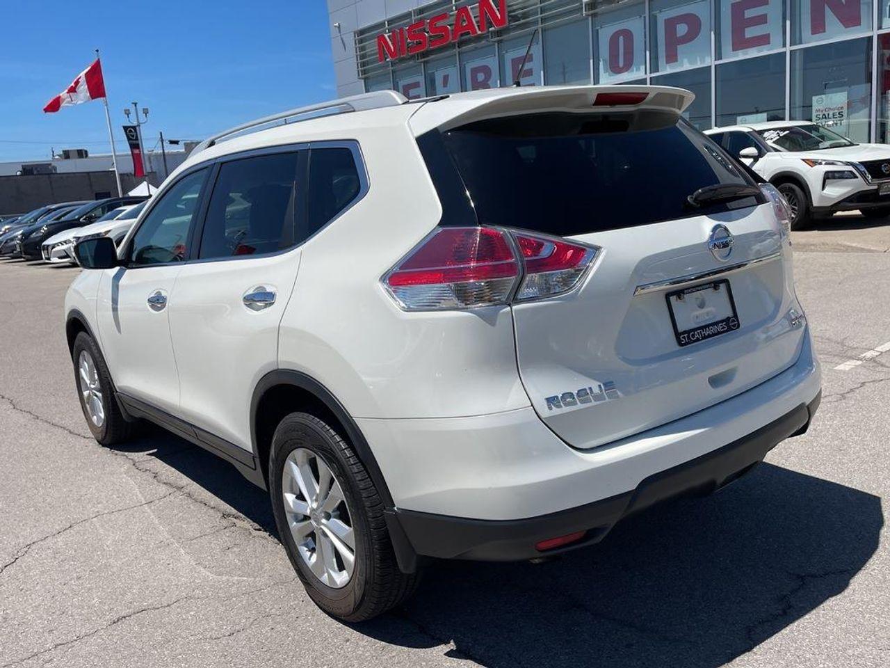 2016 Nissan Rogue SV-2