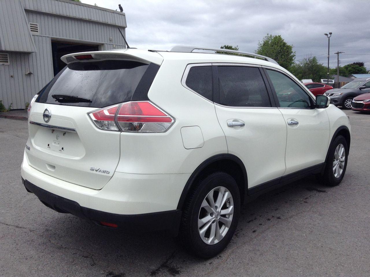 2016 Nissan Rogue SV-2