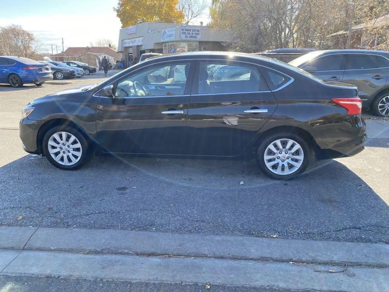 2016 Nissan Sentra S-3