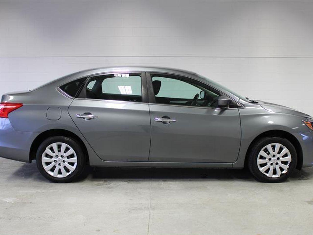 2016 Nissan Sentra S-0