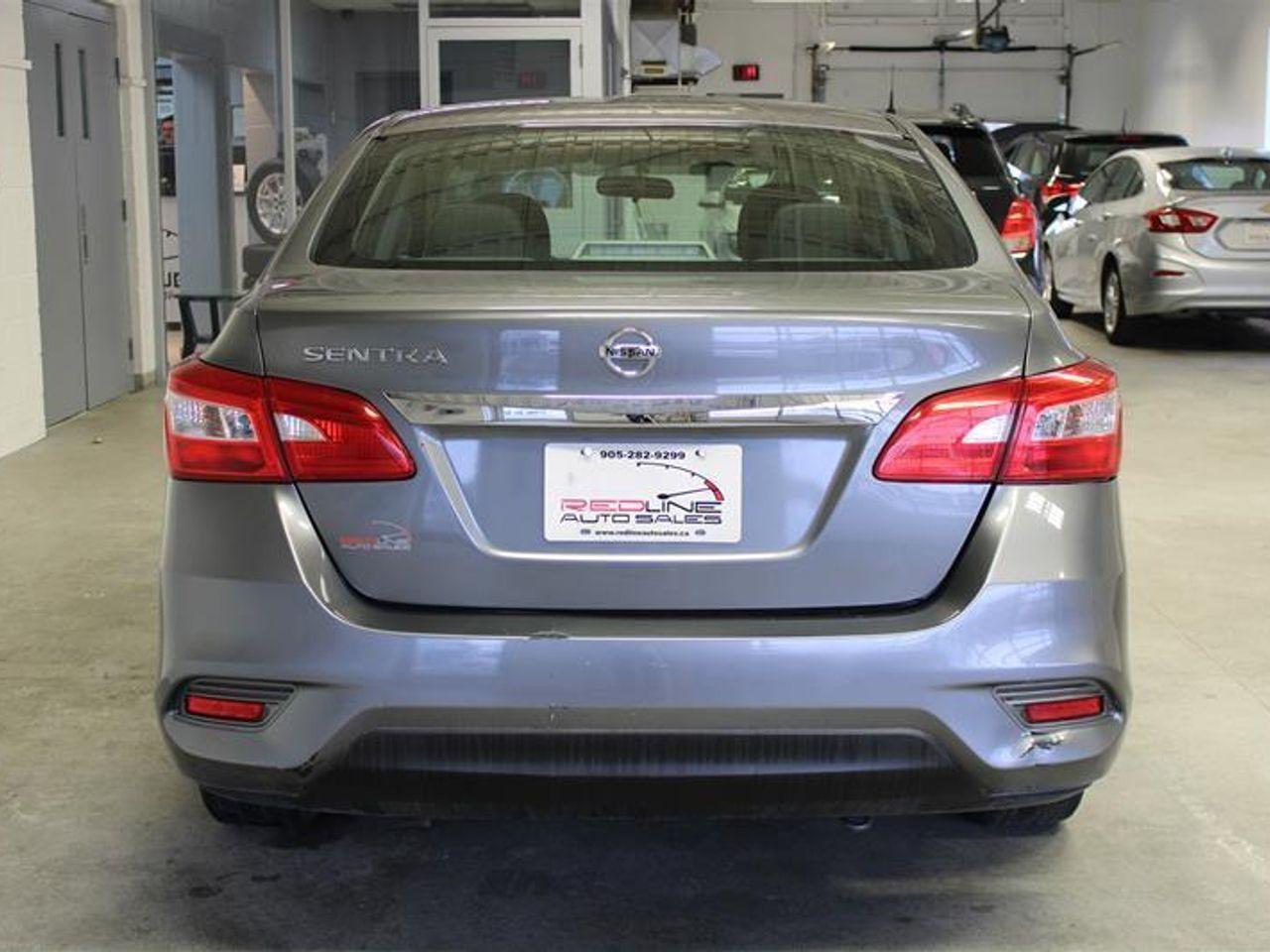 2016 Nissan Sentra S-4