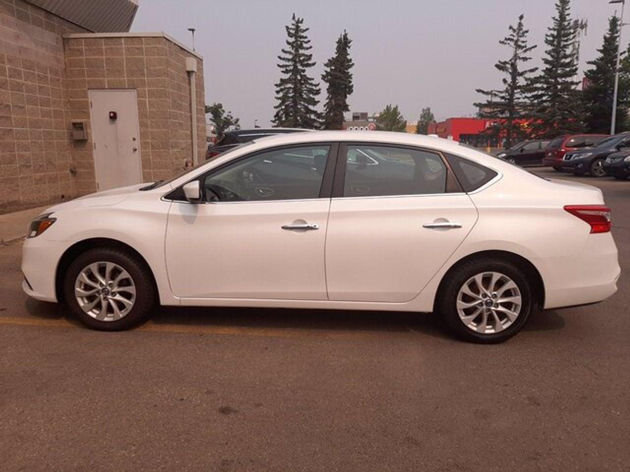 2016 Nissan Sentra S-1