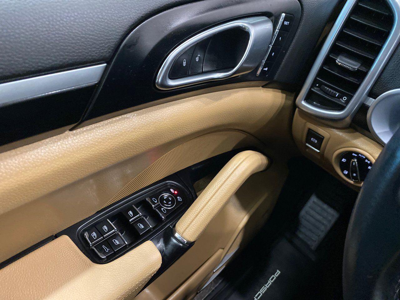 2016 Porsche Cayenne Base-3