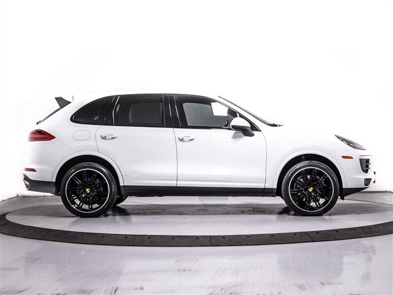 2016 Porsche Cayenne Base-3