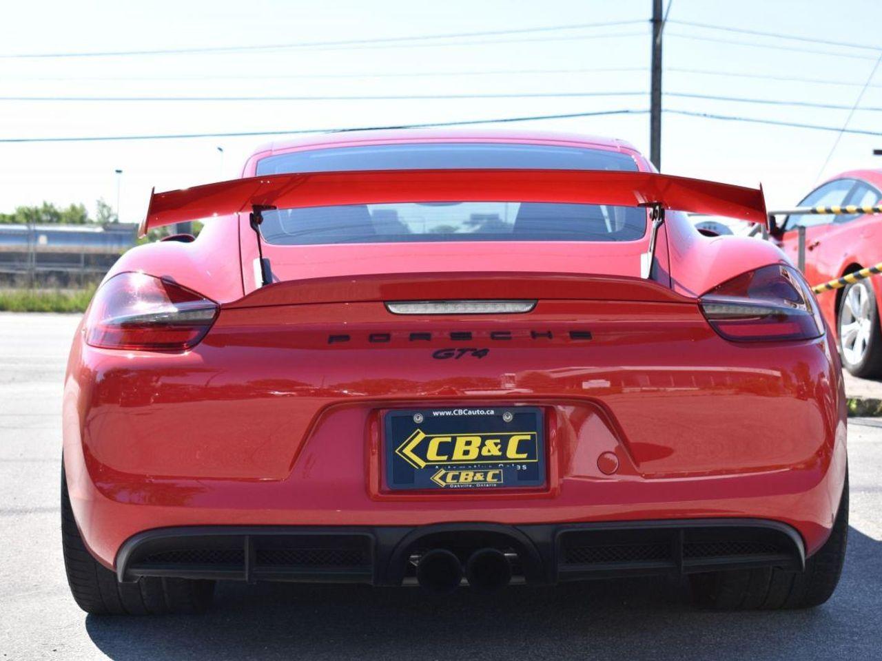 2016 Porsche Cayman GT4-4