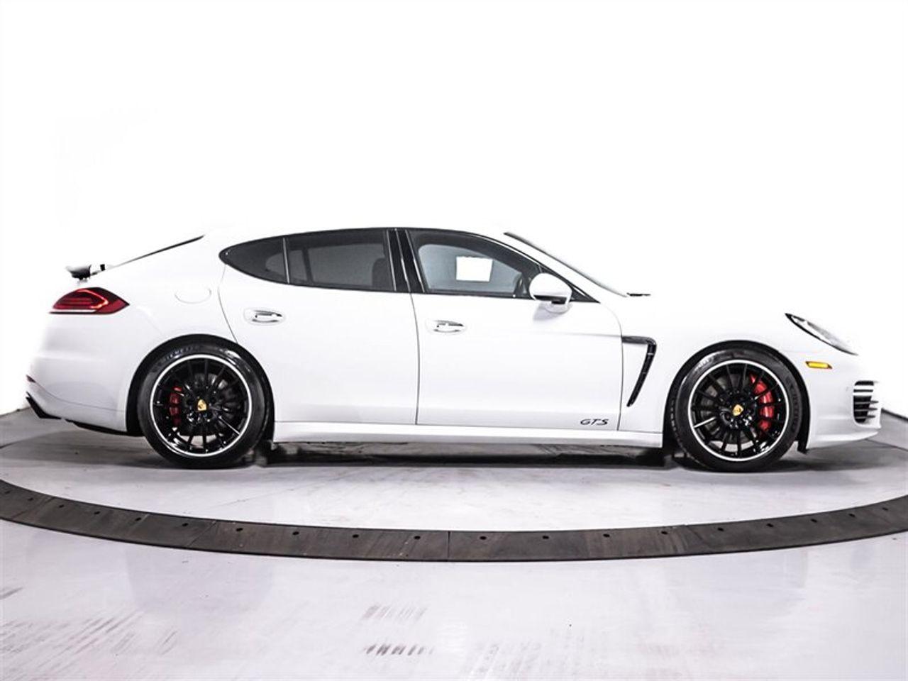 2016 Porsche Panamera GTS-3