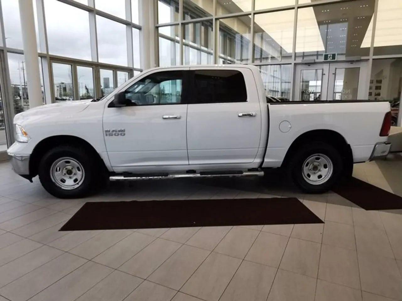 2016 Ram 1500 SLT-4