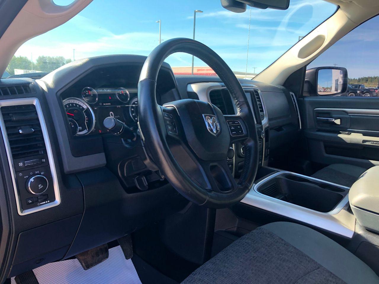 2016 Ram 1500 SLT-4