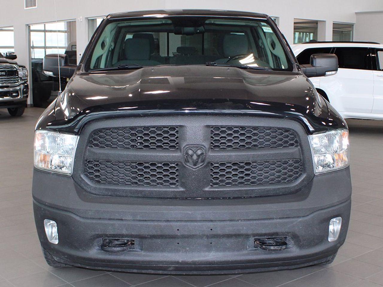 2016 Ram 1500 SLT-1